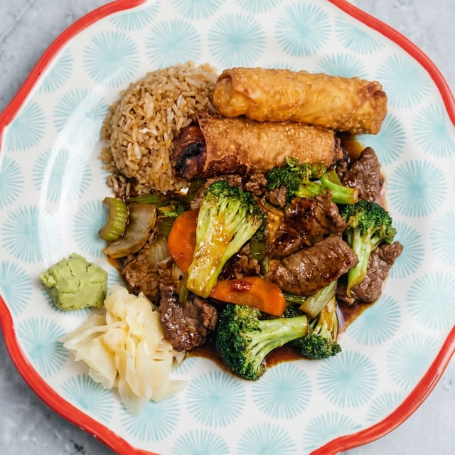 Combo Hunan Beef and Sweet & Sour Chicken.